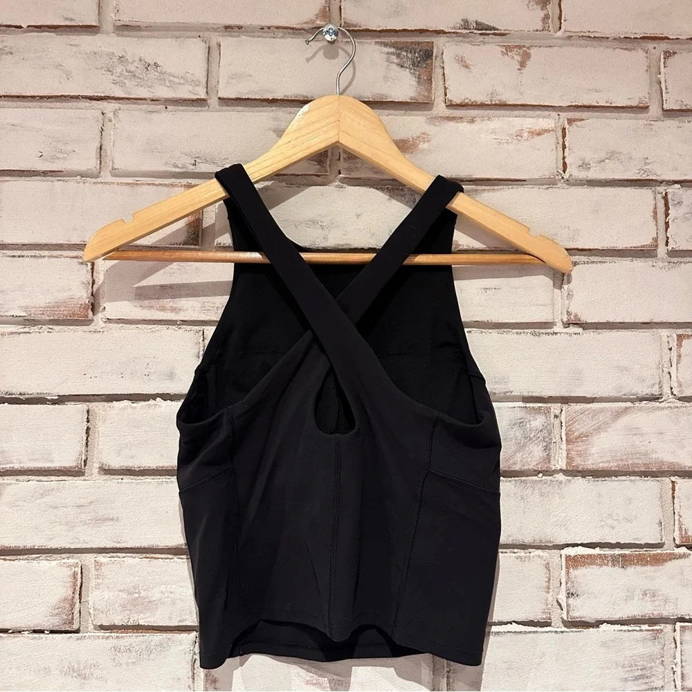 Lululemon Key to Balance Tank Black size 4